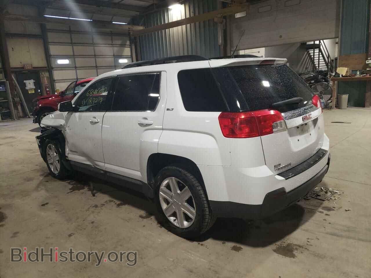 2011 GMC TERRAIN - VIN: 2CTALUEC1B6356560 - Фото 2