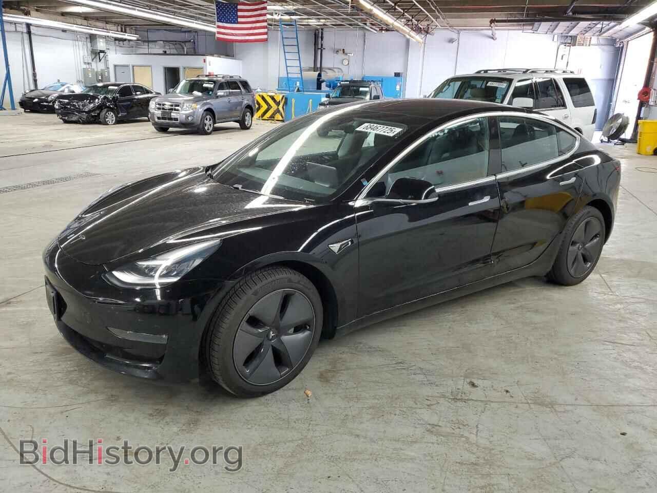 Фотография 5YJ3E1EB5JF144239 - TESLA MODEL 3 2018