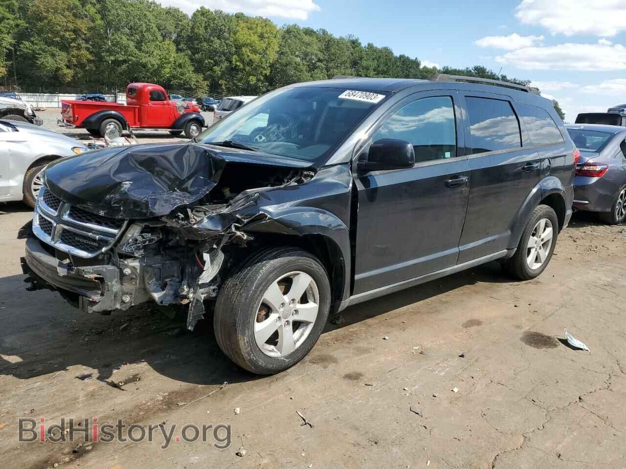 Photo 3D4PH1FG5BT531754 - DODGE JOURNEY 2011