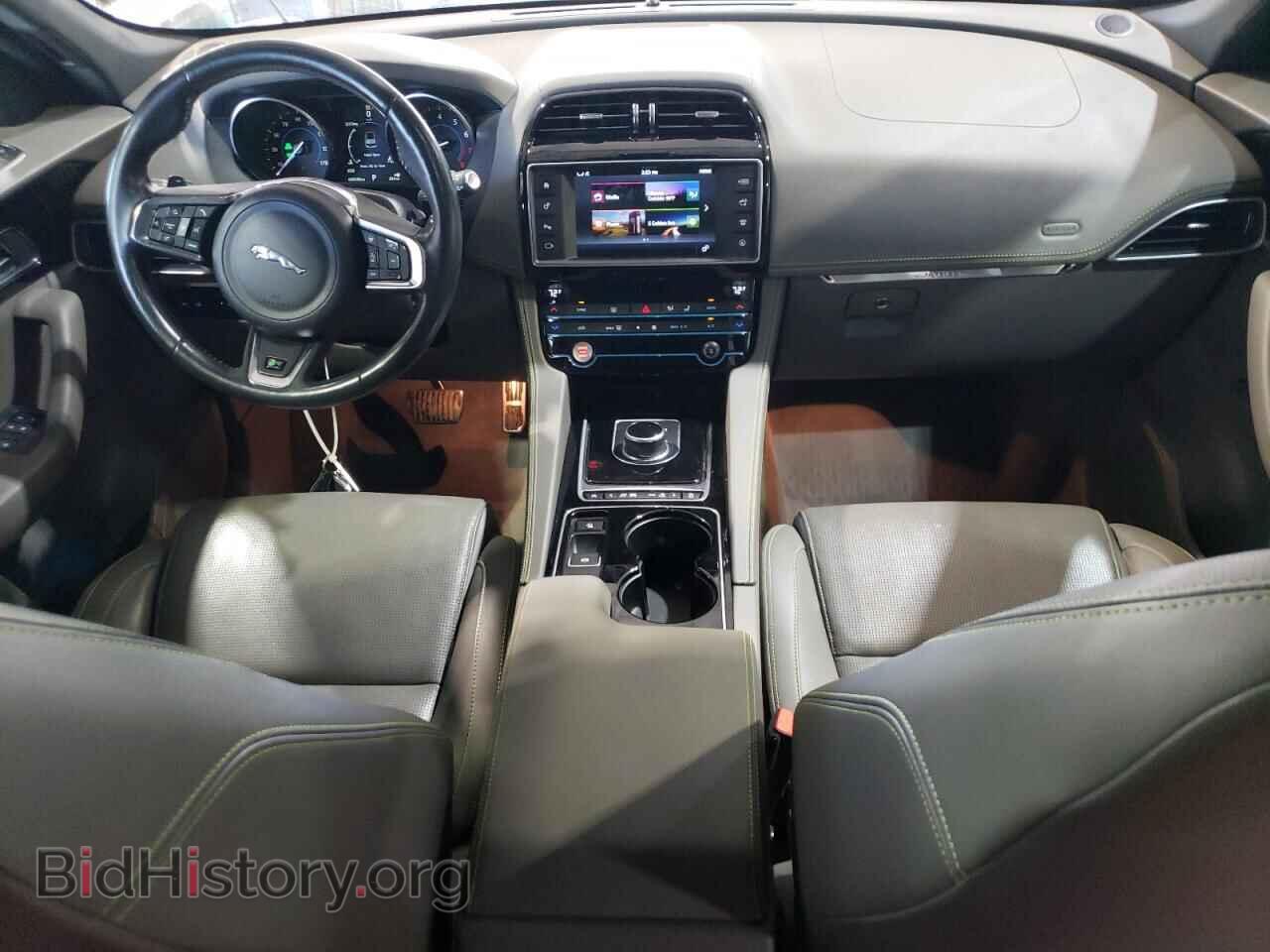 2017 JAGUAR F-PACE - VIN: SADCL2BV2HA053365 - Фото 8