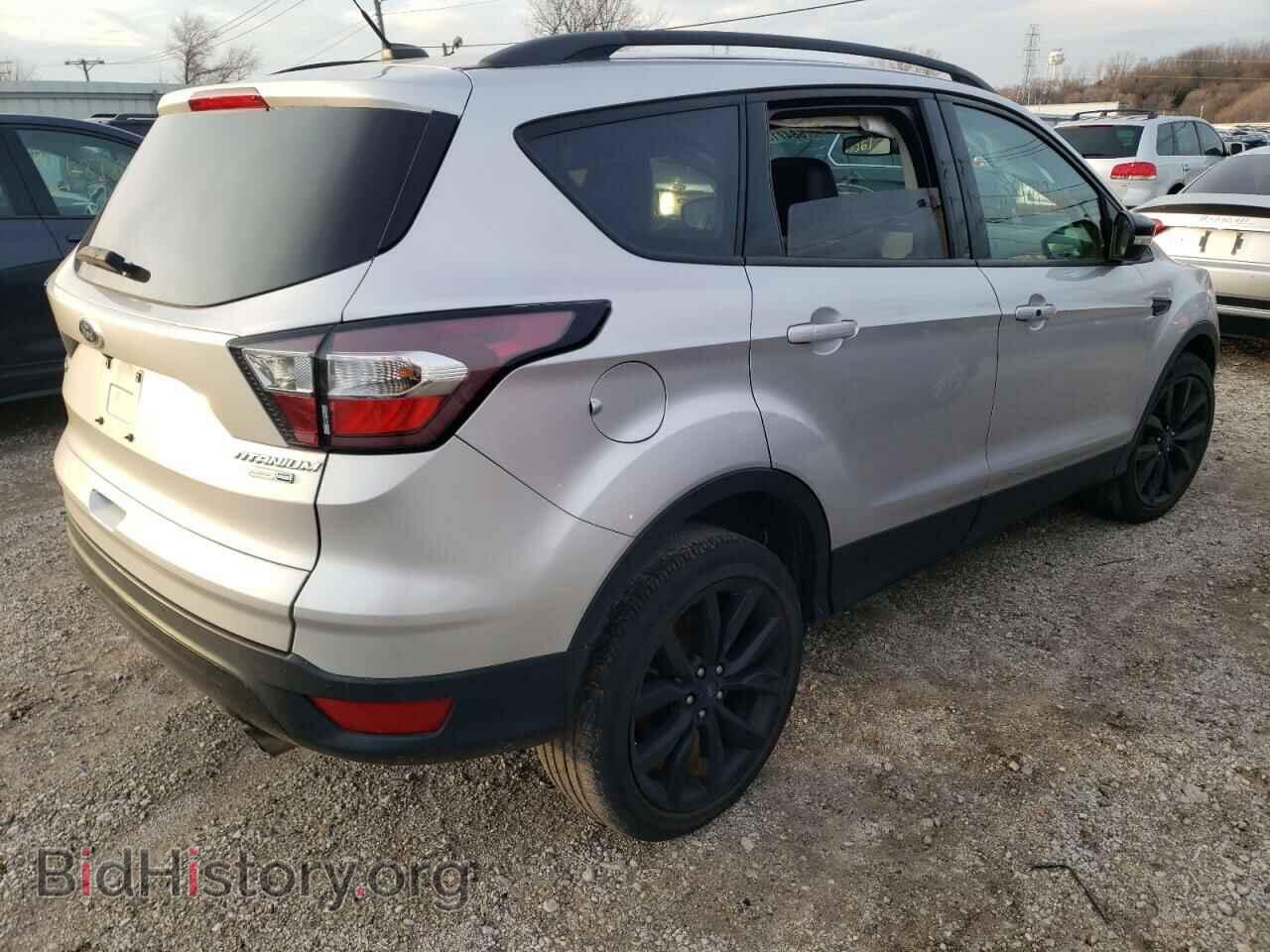 2017 FORD ESCAPE - VIN: 1FMCU9J94HUC20566 - Фото 4