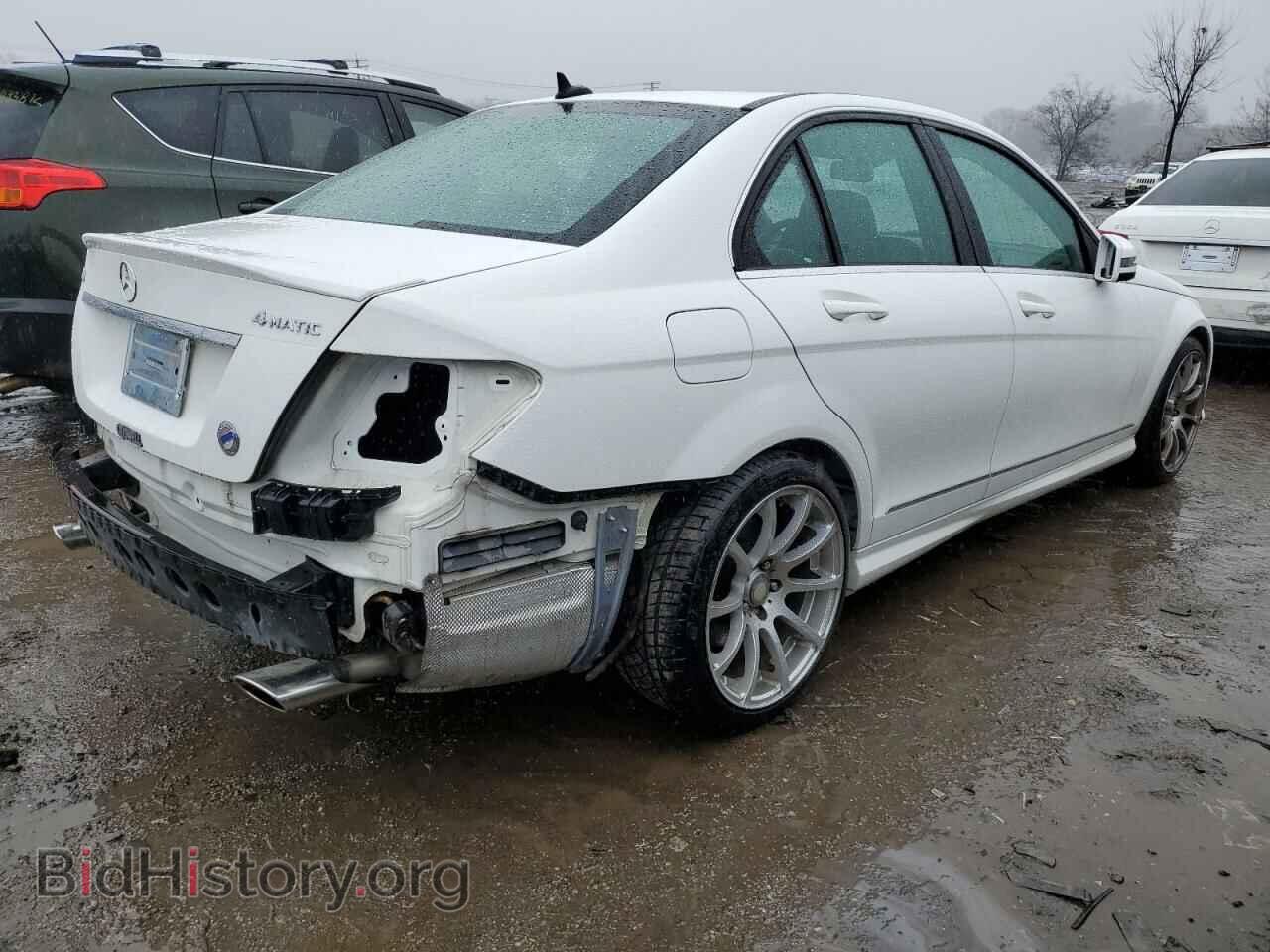 2014 MERCEDES-BENZ C-CLASS - VIN: WDDGF8AB7EA953680 - Фото 3