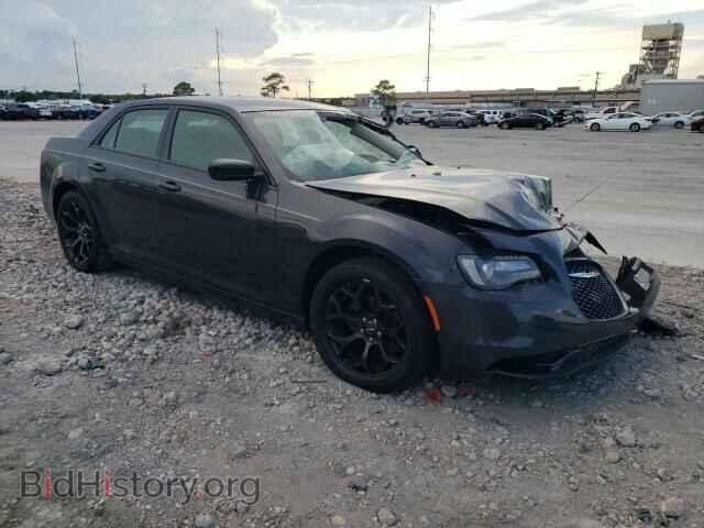 2019 CHRYSLER 300 - VIN: 2C3CCAAG0KH694052 - Фото 4