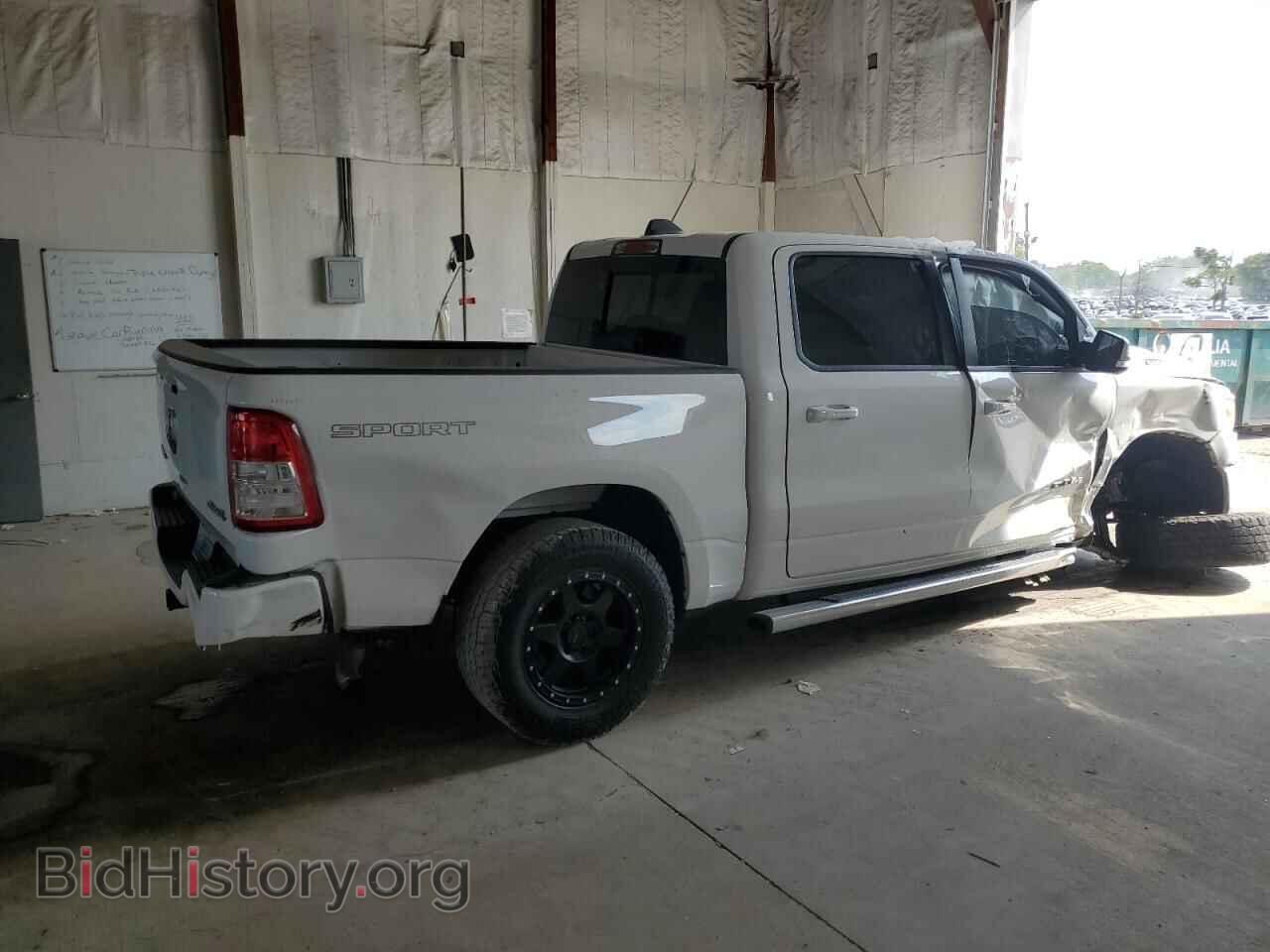 2020 RAM 1500 - VIN: 1C6RRFFG2LN230528 - Фото 3