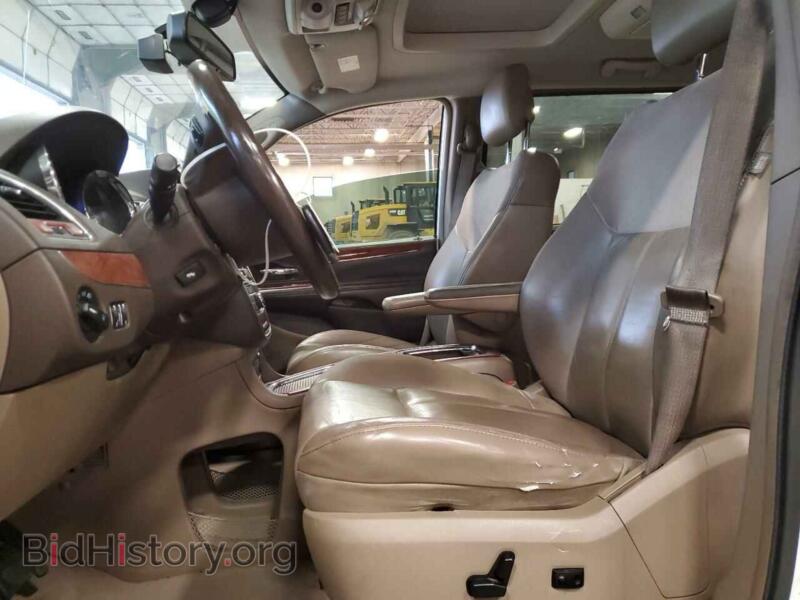 2011 Chrysler MINIVAN (VIN 2A4RR6DGXBR668026) — фото 7 из 14