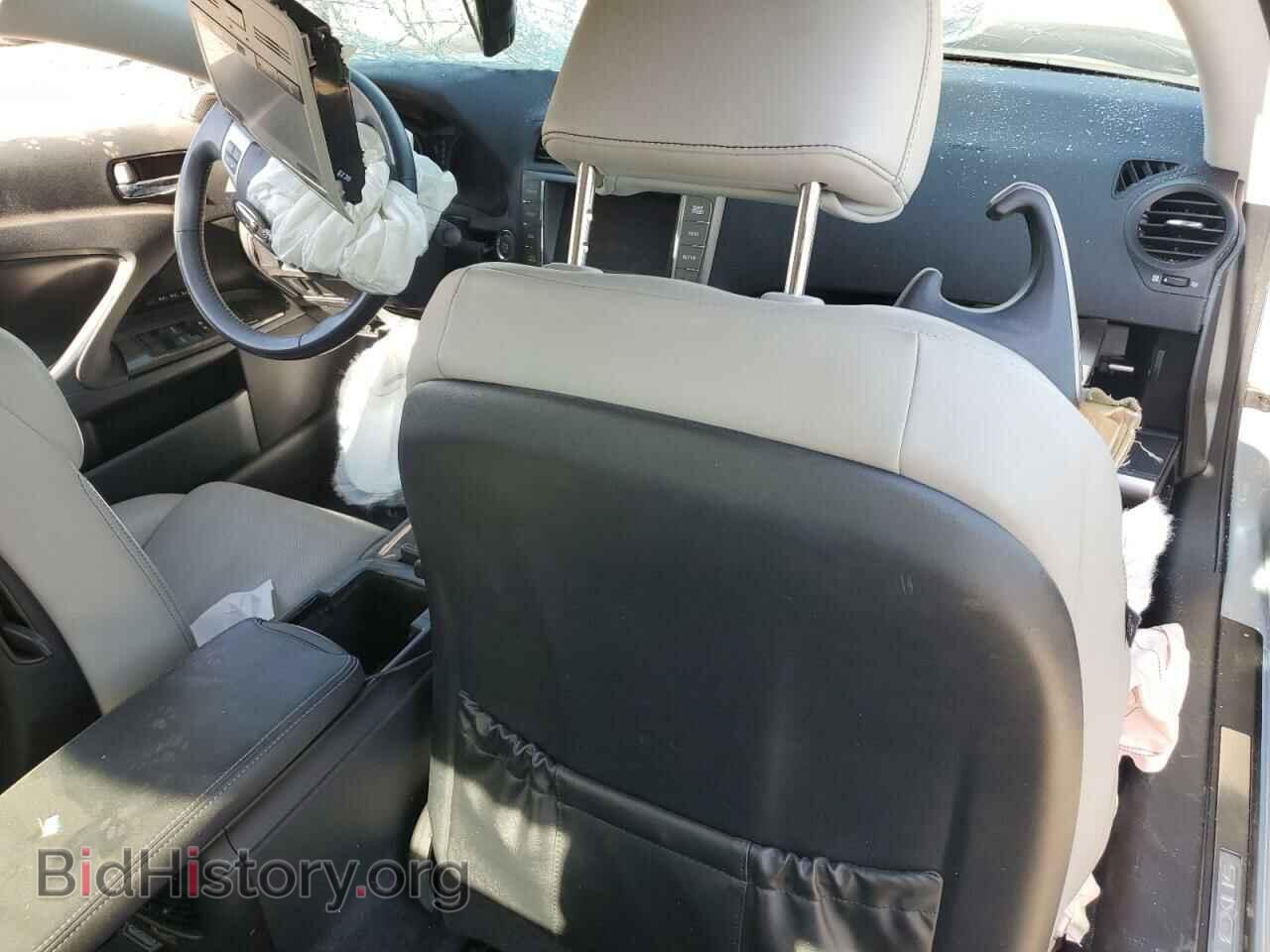 2011 LEXUS IS - VIN: JTHFE2C25B2506014 - Photo 8