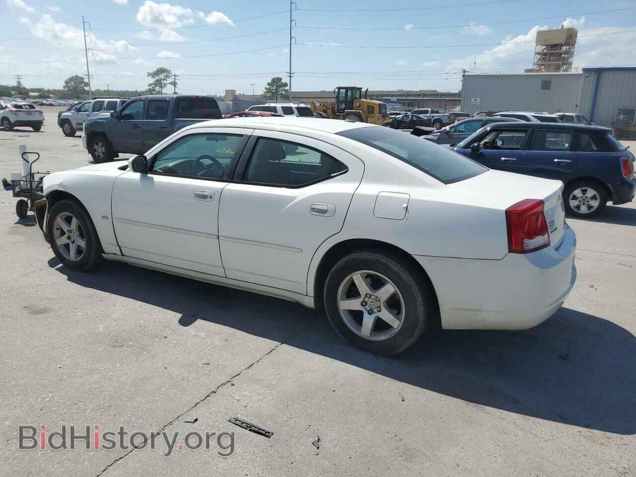 2010 DODGE CHARGER - VIN: 2B3CA3CV5AH100628 - Фото 2