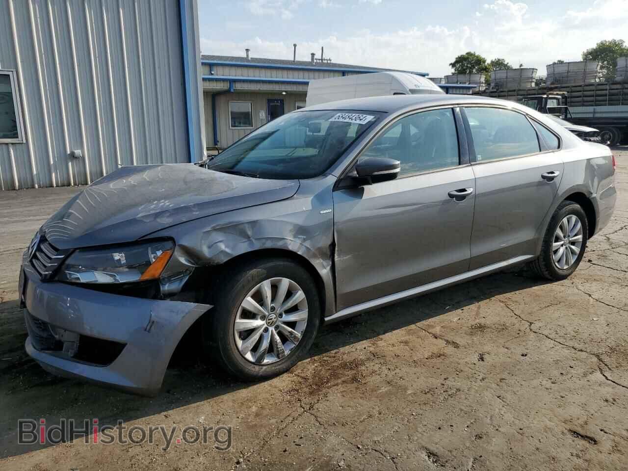 Фотография 1VWAT7A34FC070554 - VOLKSWAGEN PASSAT 2015