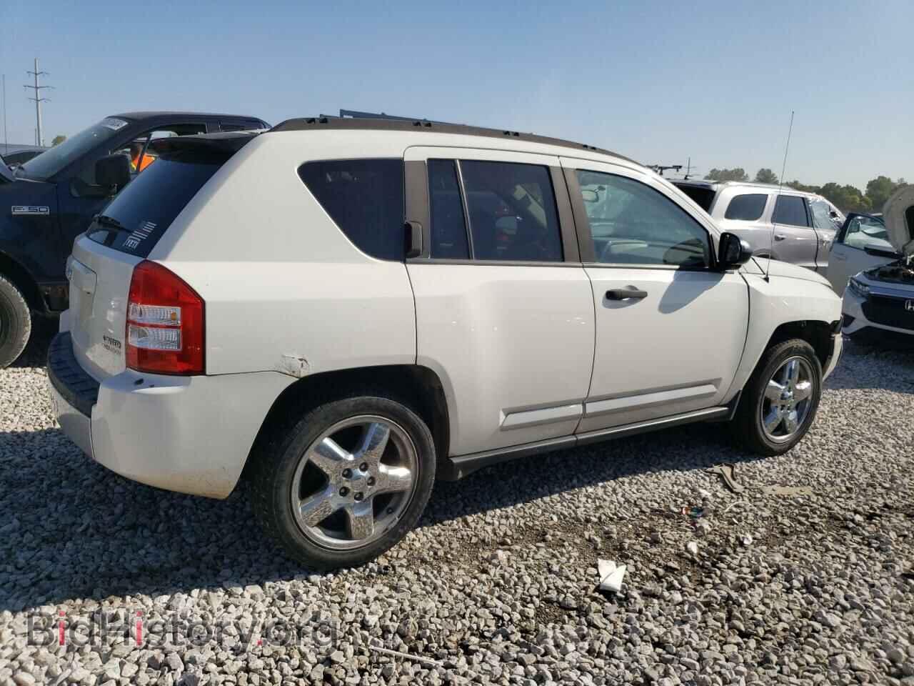 2007 JEEP COMPASS - VIN: 1J8FF57W47D195614 - Photo 3