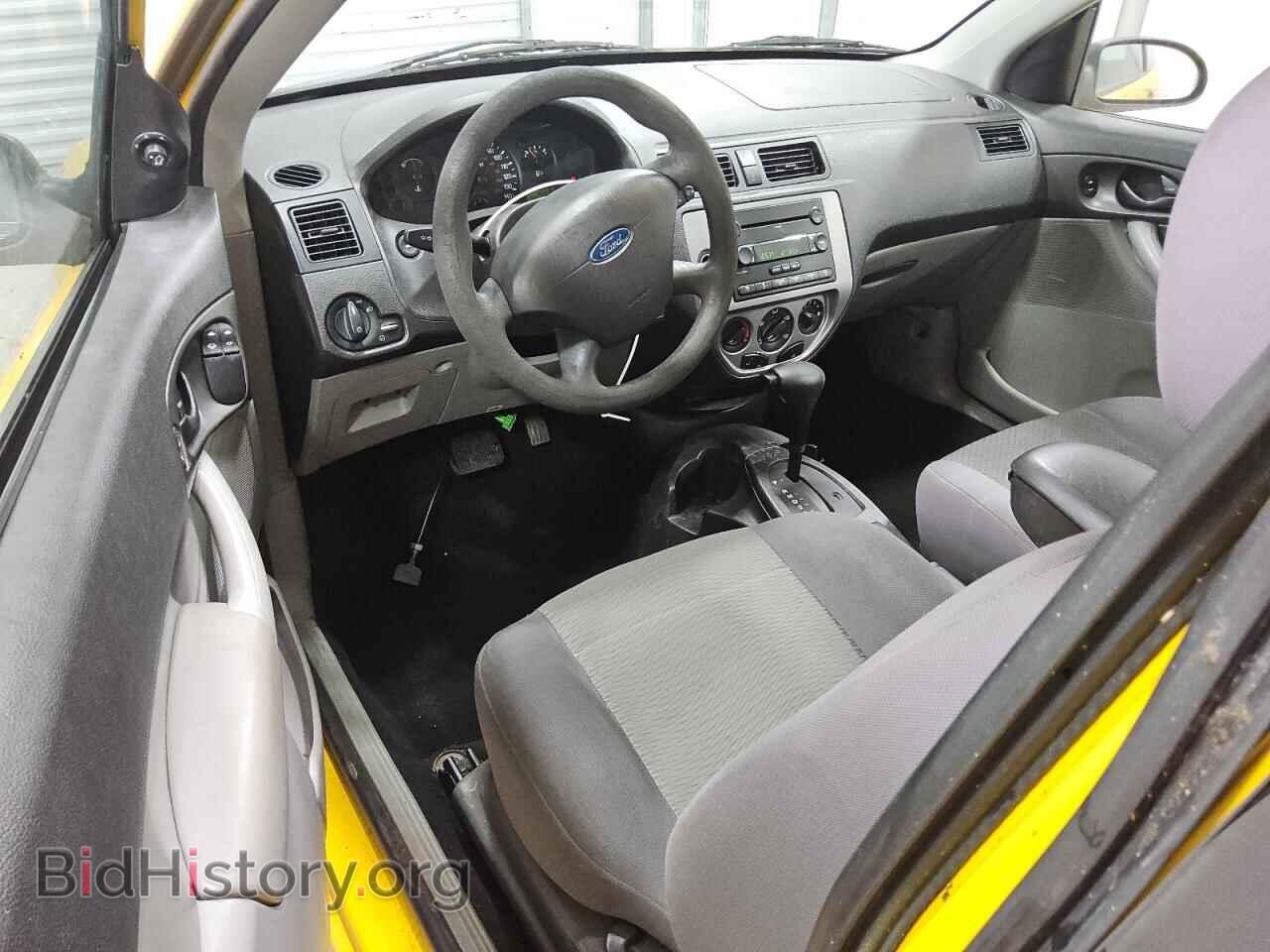2007 FORD FOCUS - VIN: 1FAFP31N47W198161 - Фото 8