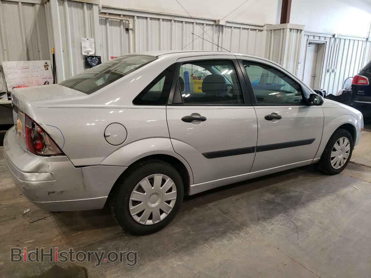 2007 FORD FOCUS - VIN: 1FAFP34N27W267828 - Фото 3