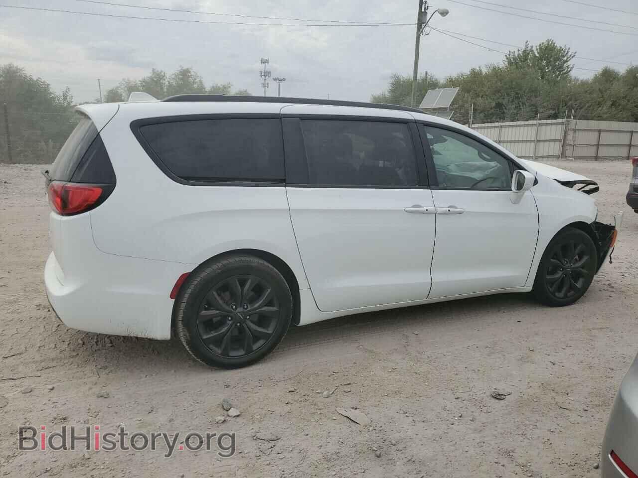 2019 CHRYSLER PACIFICA - VIN: 2C4RC1BG9KR609756 - Фото 3