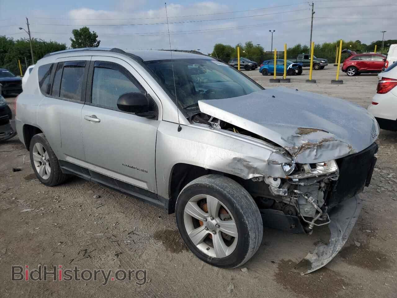 2012 JEEP COMPASS - VIN: 1C4NJDBB8CD632959 - Фото 4