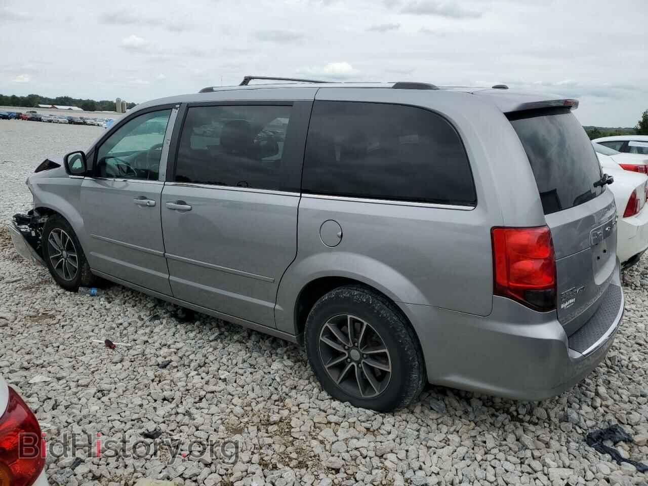 2017 DODGE CARAVAN - VIN: 2C4RDGCG3HR581055 - Photo 2