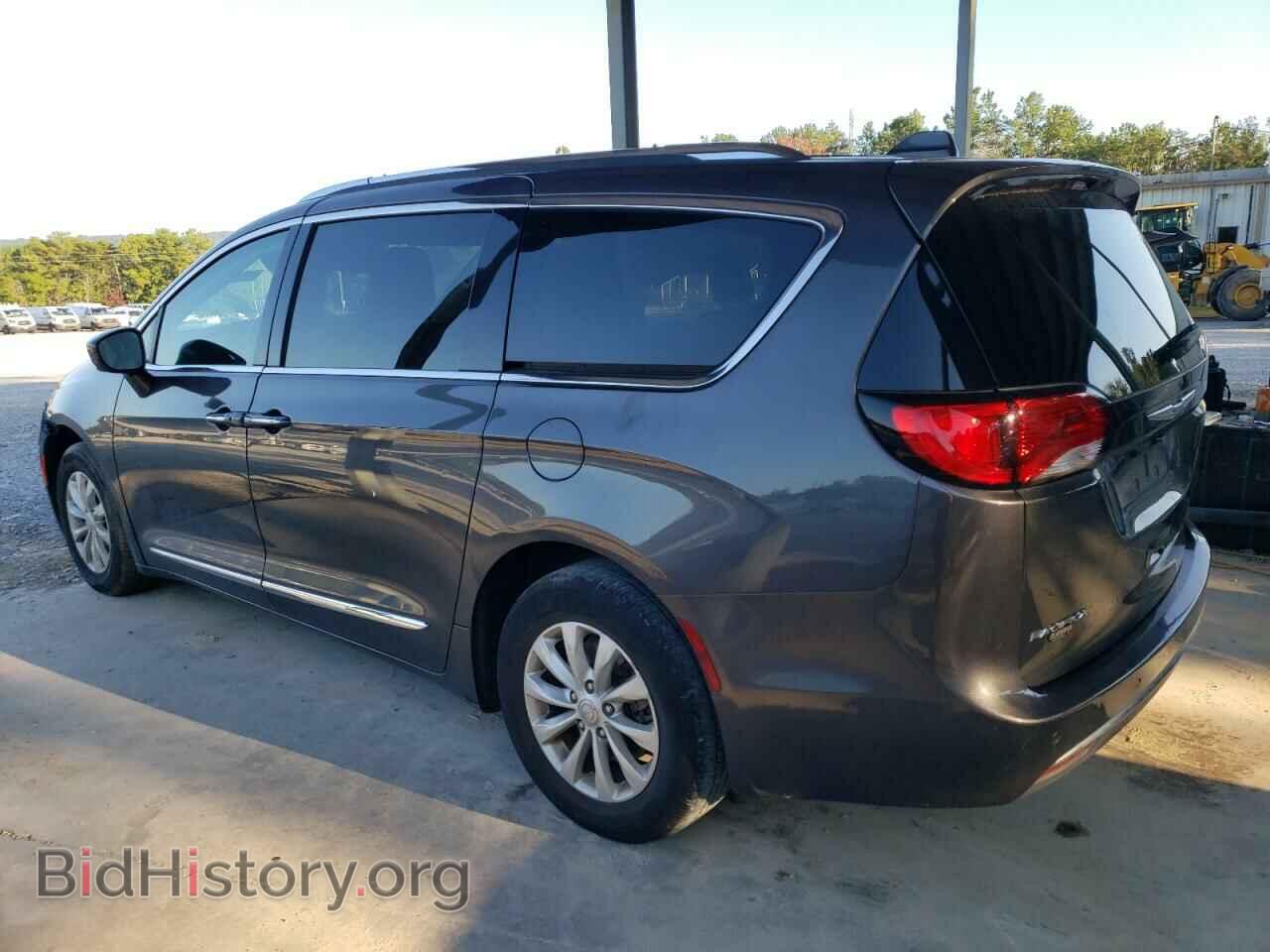2019 CHRYSLER PACIFICA - VIN: 2C4RC1BG9KR555259 - Photo 2