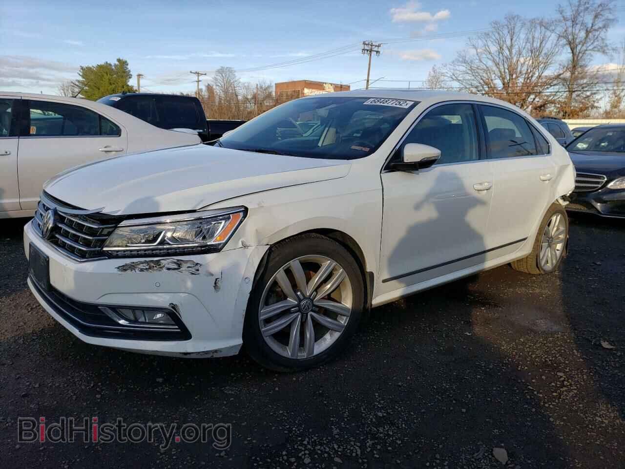 Фотография 1VWCT7A38HC027489 - VOLKSWAGEN PASSAT 2017