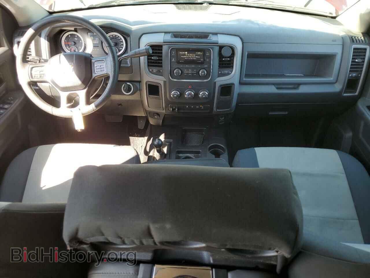 2017 RAM All Models - VIN: 3C6UR5HLXHG786875 - Фото 8