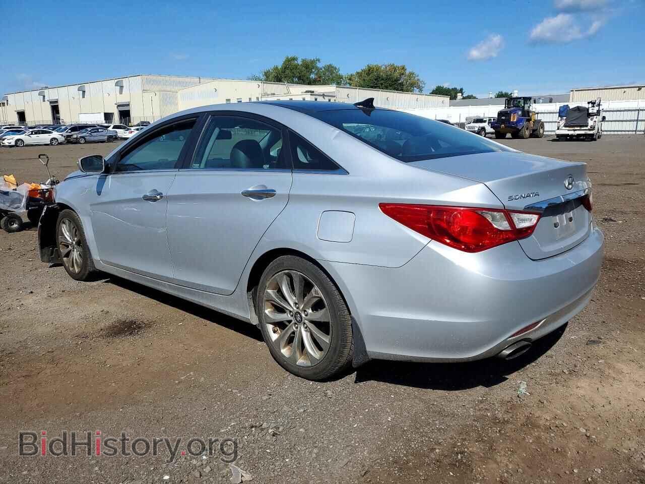 2012 HYUNDAI SONATA - VIN: 5NPEC4ABXCH411501 - Photo 2