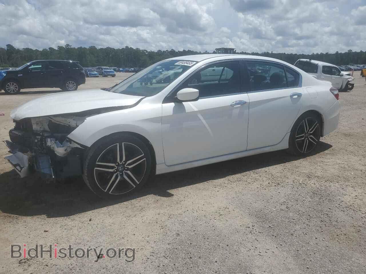 Photo 1HGCR2F18HA262371 - HONDA ACCORD 2017