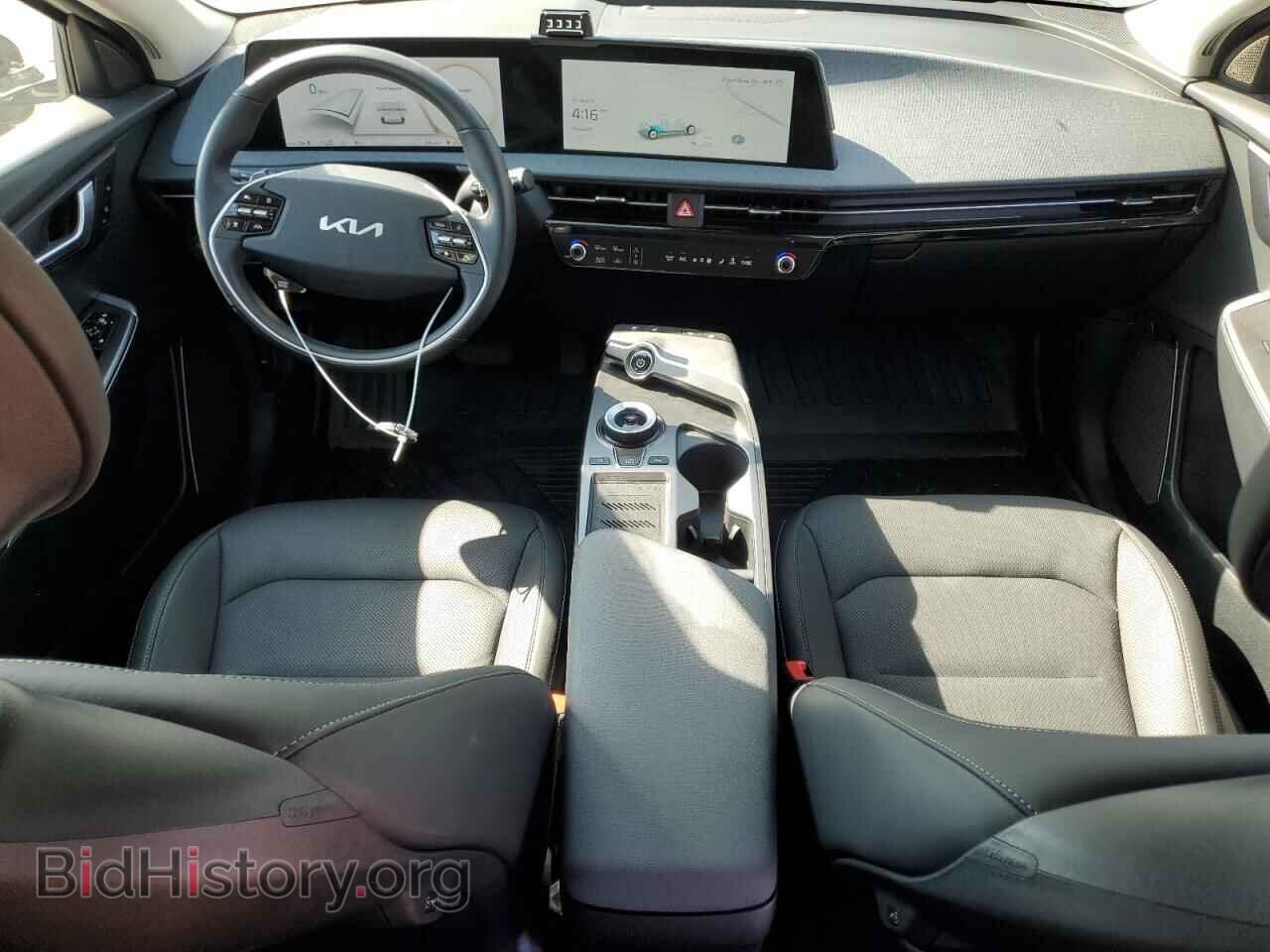 2024 KIA EV6 LIGHT - VIN: KNDC34LA6R5622845 - Фото 8