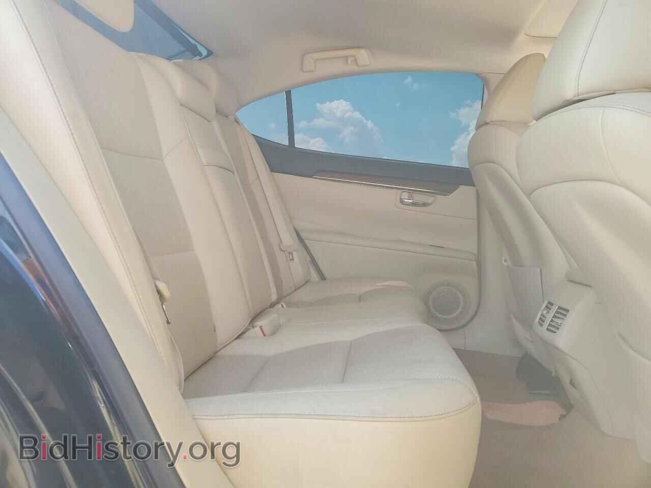 2014 LEXUS ES300 - VIN: JTHBW1GG4E2047221 - Photo 10