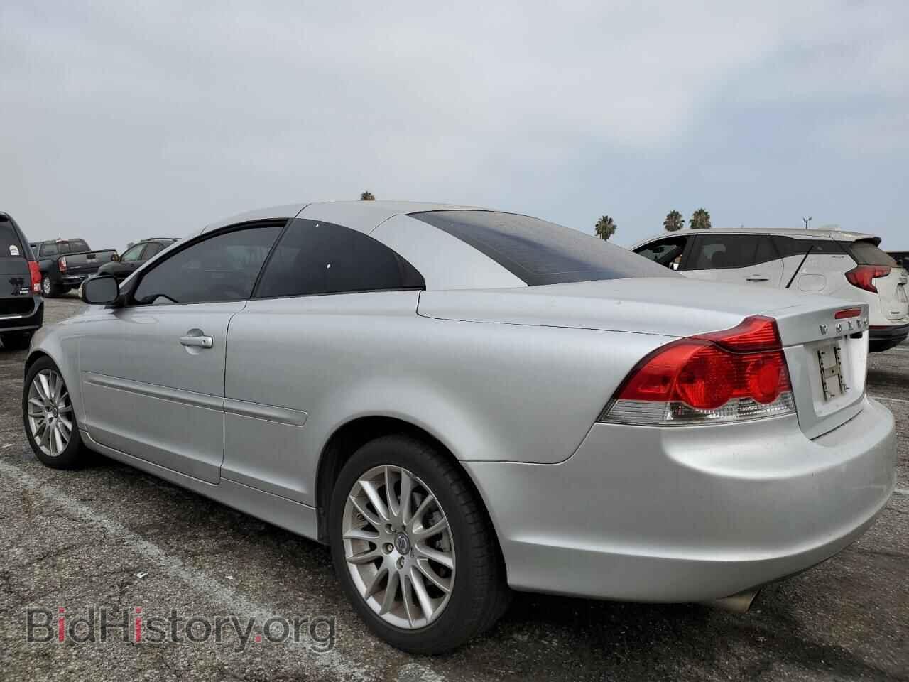 2009 VOLVO C70 - VIN: YV1MC67229J071205 - Фото 2