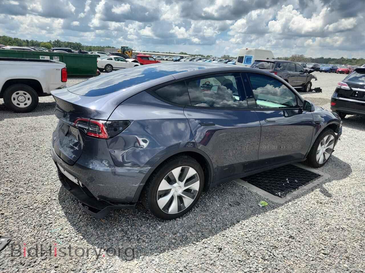 2021 TESLA MODEL Y - VIN: 5YJYGDEE1MF186844 - Photo 3