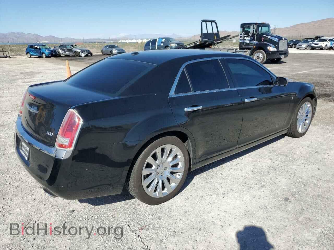 2013 CHRYSLER 300 - VIN: 2C3CCAAG9DH697826 - Фото 3