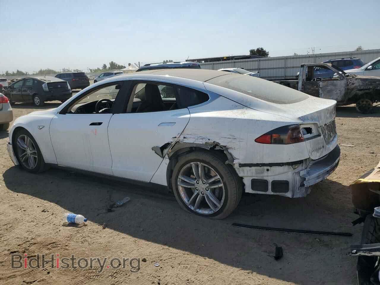 2015 TESLA MODEL S - VIN: 5YJSA1E10FF115205 - Photo 2