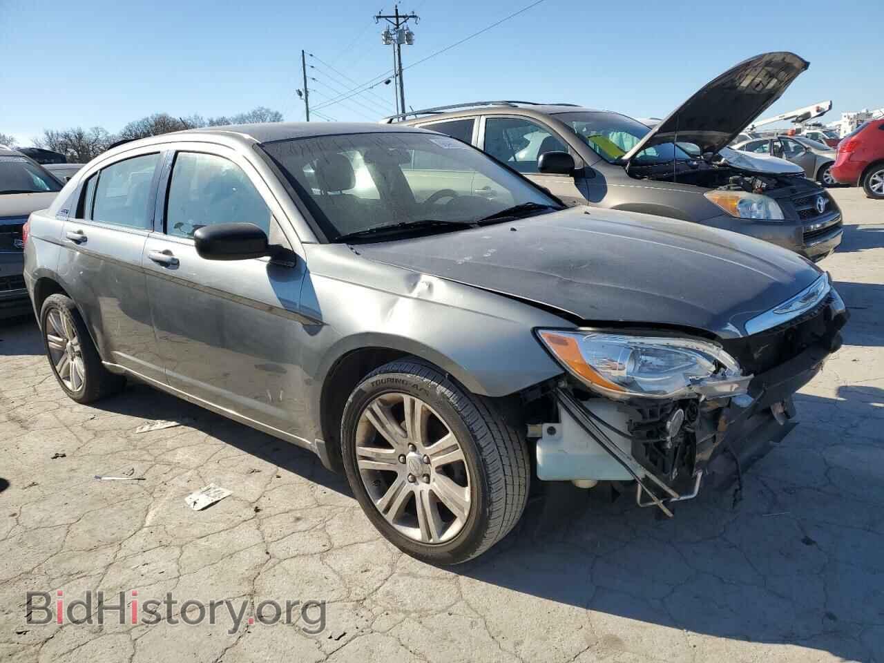2013 CHRYSLER 200 - VIN: 1C3CCBAB6DN670472 - Фото 4