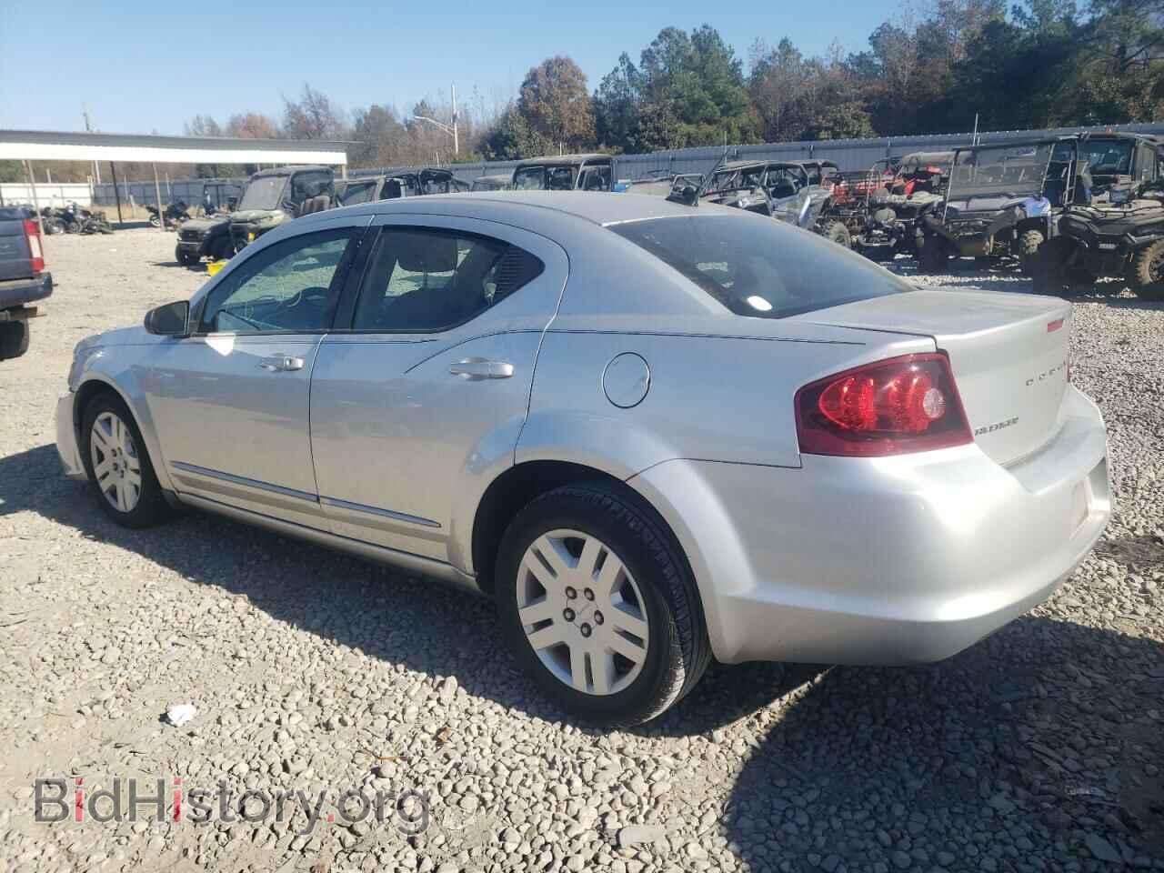 2011 DODGE AVENGER - VIN: 1B3BD4FB3BN551575 - Фото 2
