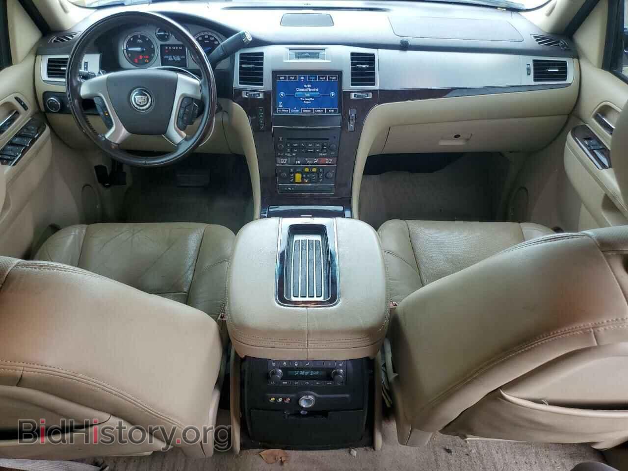 2011 CADILLAC ESCALADE - VIN: 1GYS3AEF7BR373385 - Photo 8