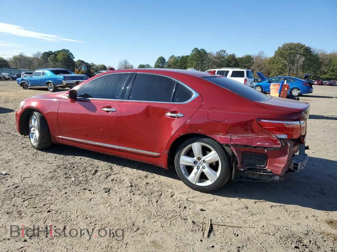 2011 LEXUS LS460 - VIN: JTHBL5EF2B5102012 - Photo 2