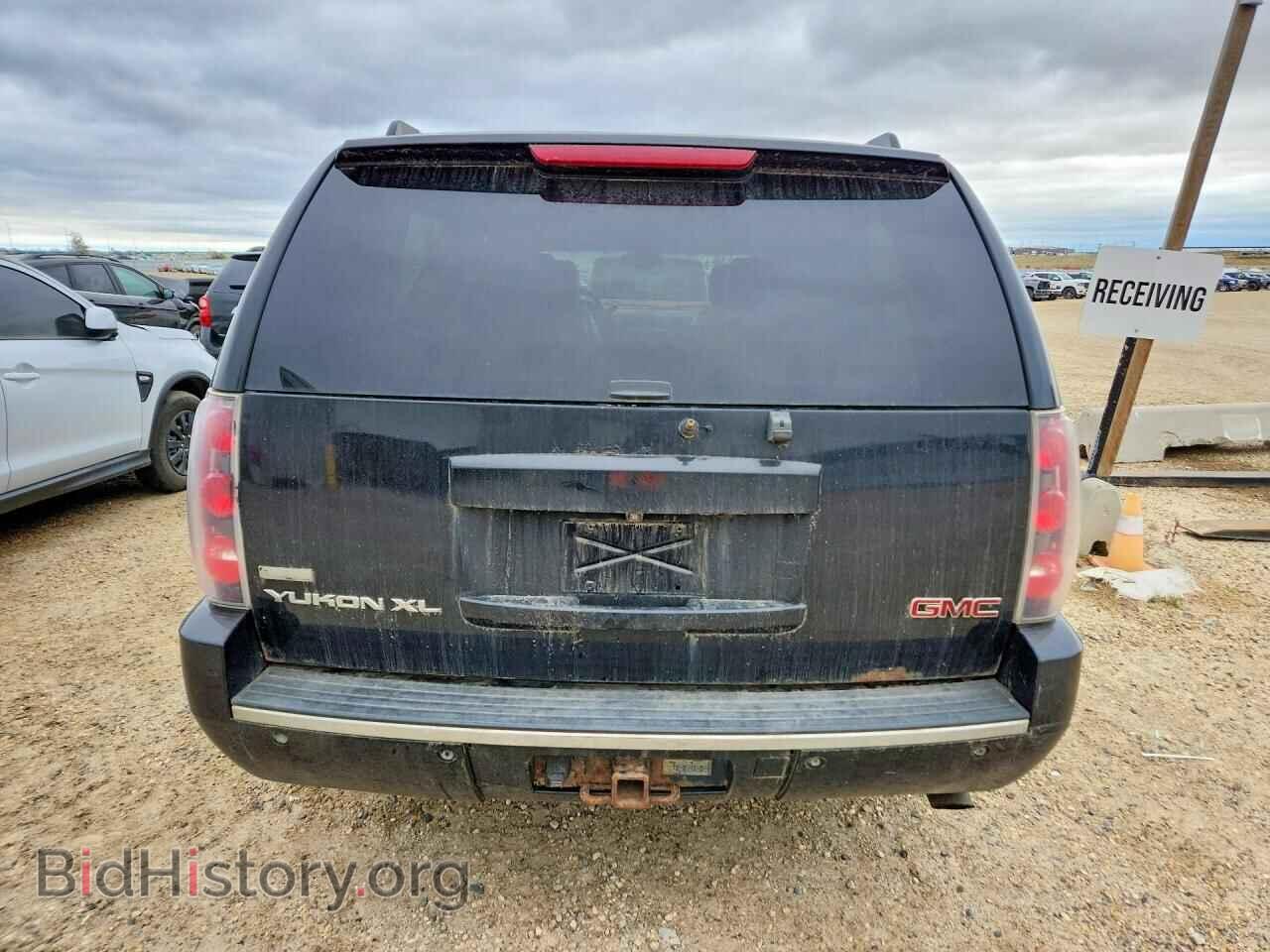 2011 GMC YUKON - VIN: 1GKS2MEF6BR210922 - Photo 6