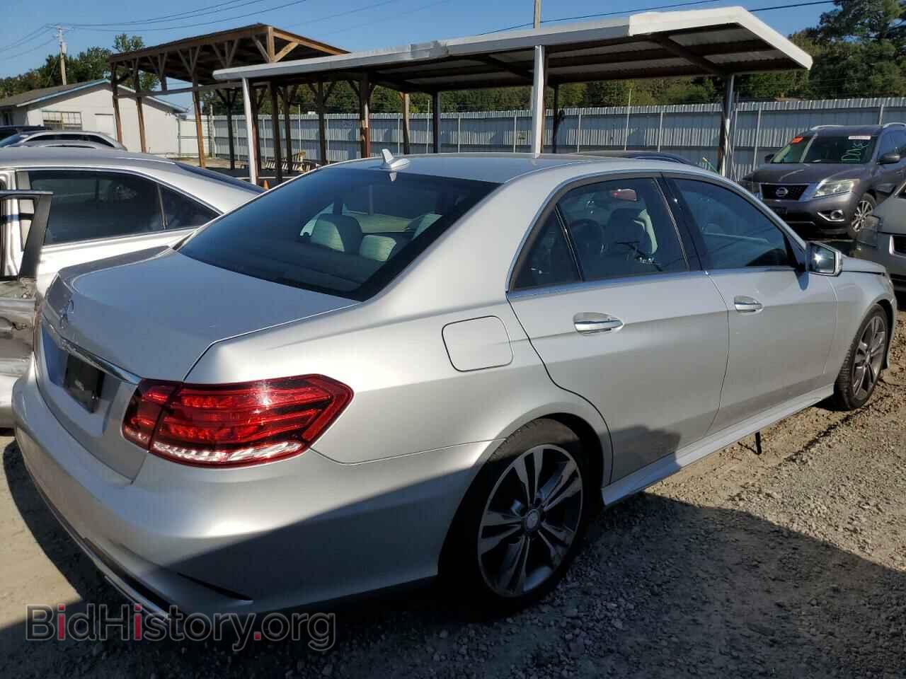 2016 MERCEDES-BENZ E-CLASS - VIN: WDDHF5KB4GB232781 - Фото 3