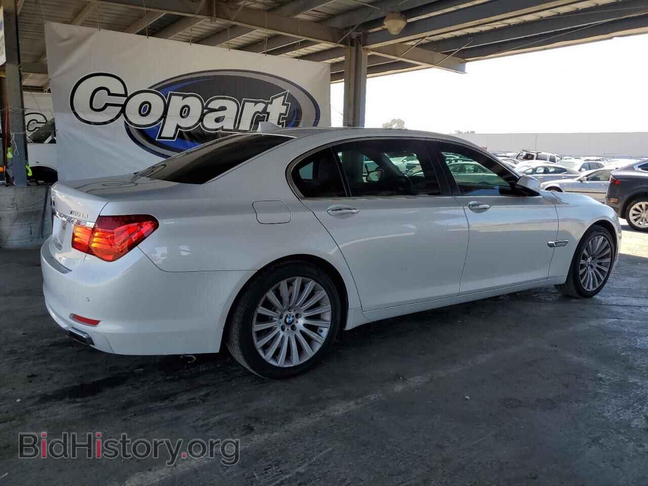 2012 BMW 7 SERIES - VIN: WBAKB8C56CC964367 - Фото 3