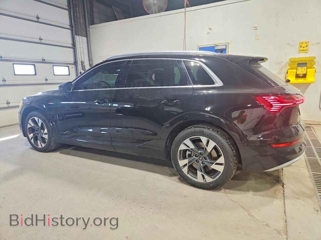 2022 AUDI E-TRON - VIN: WA1AAAGE3NB005613 - Photo 2