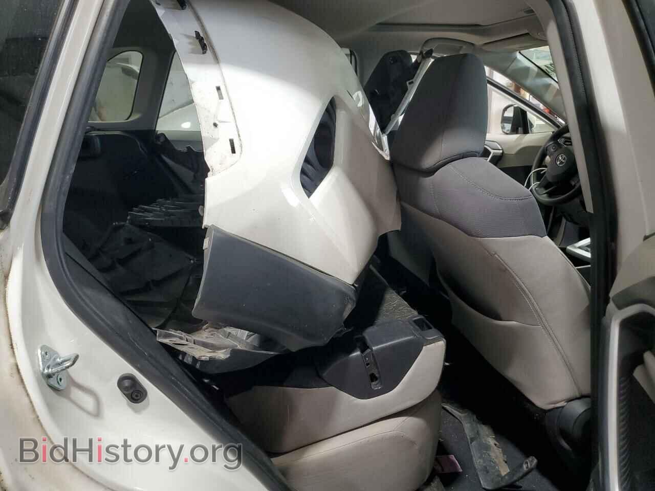 2019 TOYOTA RAV4 - VIN: JTMP1RFV7KD020020 - Фото 11