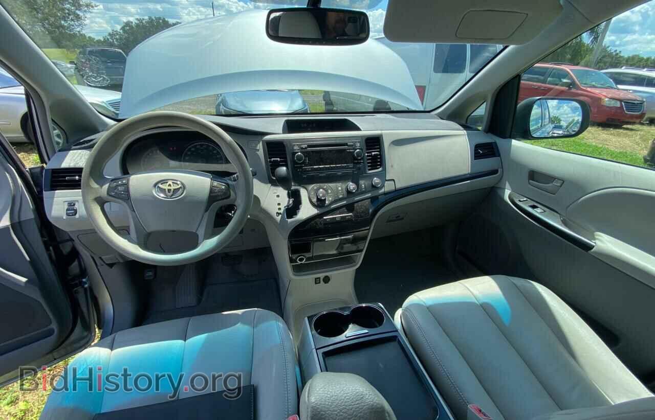 2011 TOYOTA All Models - VIN: 5TDKK3DC1BS065268 - Фото 9