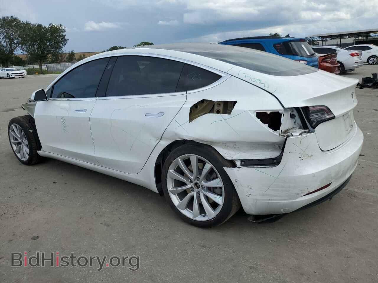 2018 TESLA MODEL 3 - VIN: 5YJ3E1EA4JF164764 - Photo 2