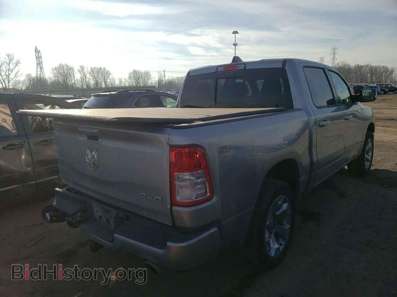 2020 RAM 1500 - VIN: 1C6SRFFT1LN216828 - Фото 4
