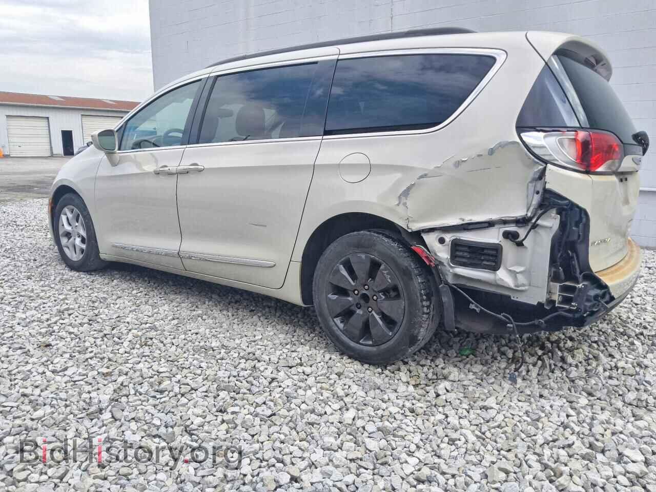 2017 CHRYSLER PACIFICA - VIN: 2C4RC1BG9HR552726 - Photo 2