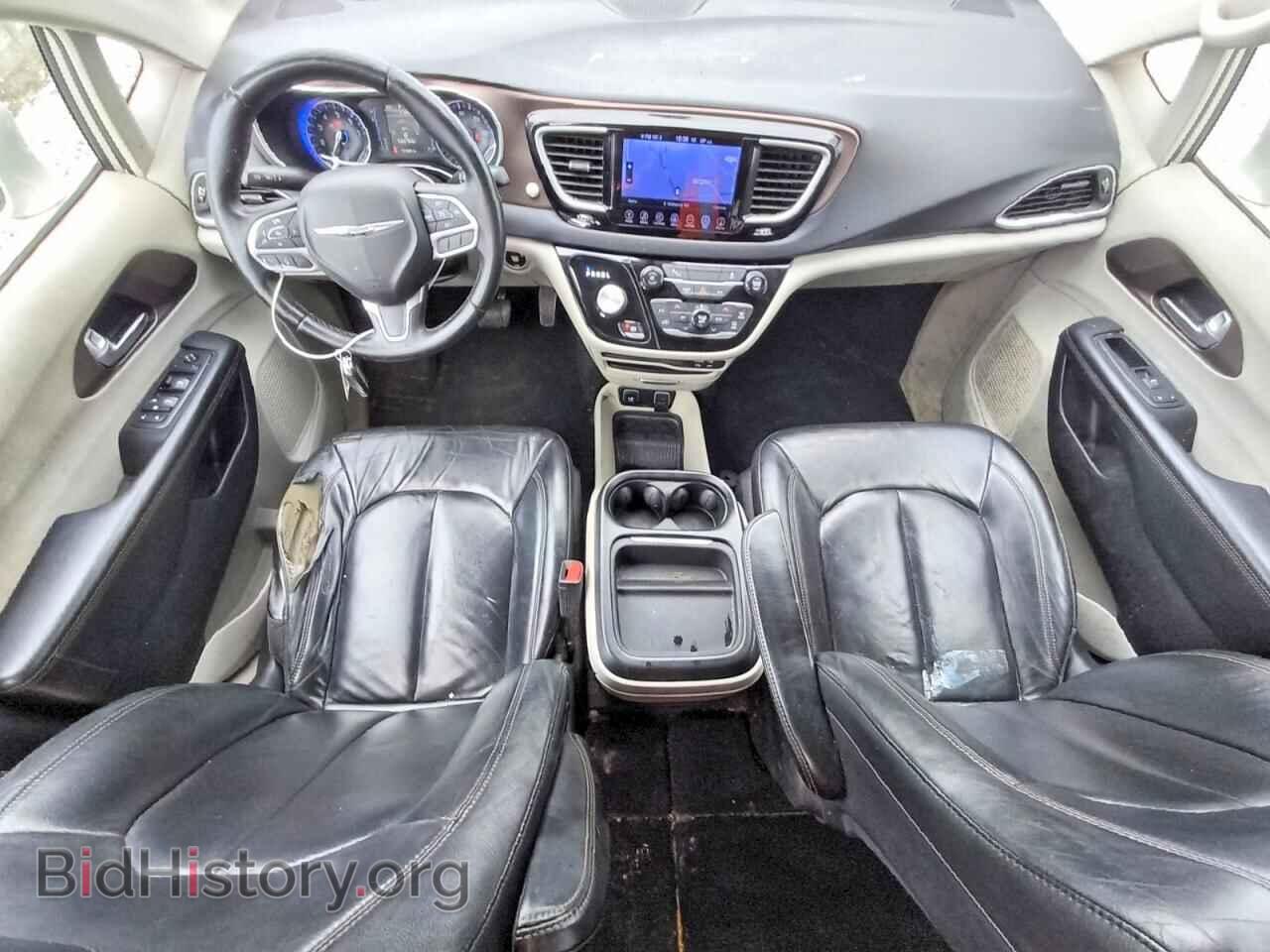 2017 CHRYSLER PACIFICA - VIN: 2C4RC1BG9HR552726 - Photo 8