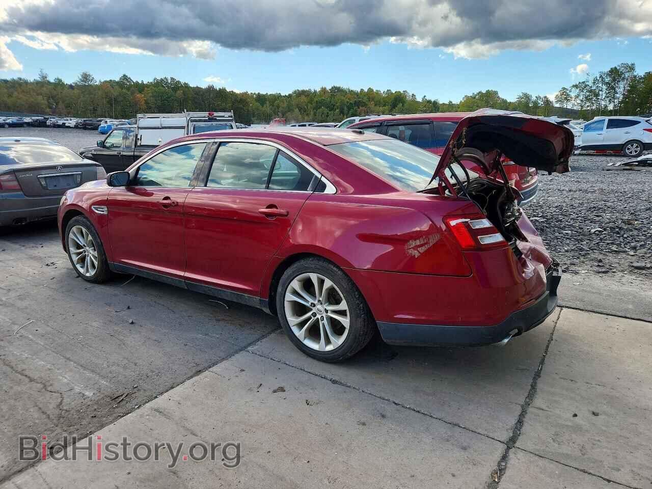 2013 FORD TAURUS - VIN: 1FAHP2E85DG144123 - Фото 2