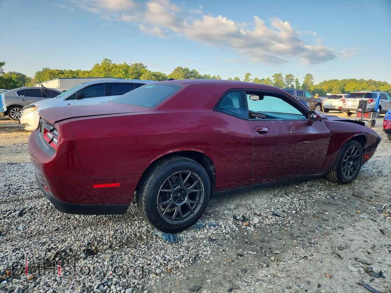 2017 DODGE CHALLENGER - VIN: 2C3CDZAG4HH609122 - Photo 3