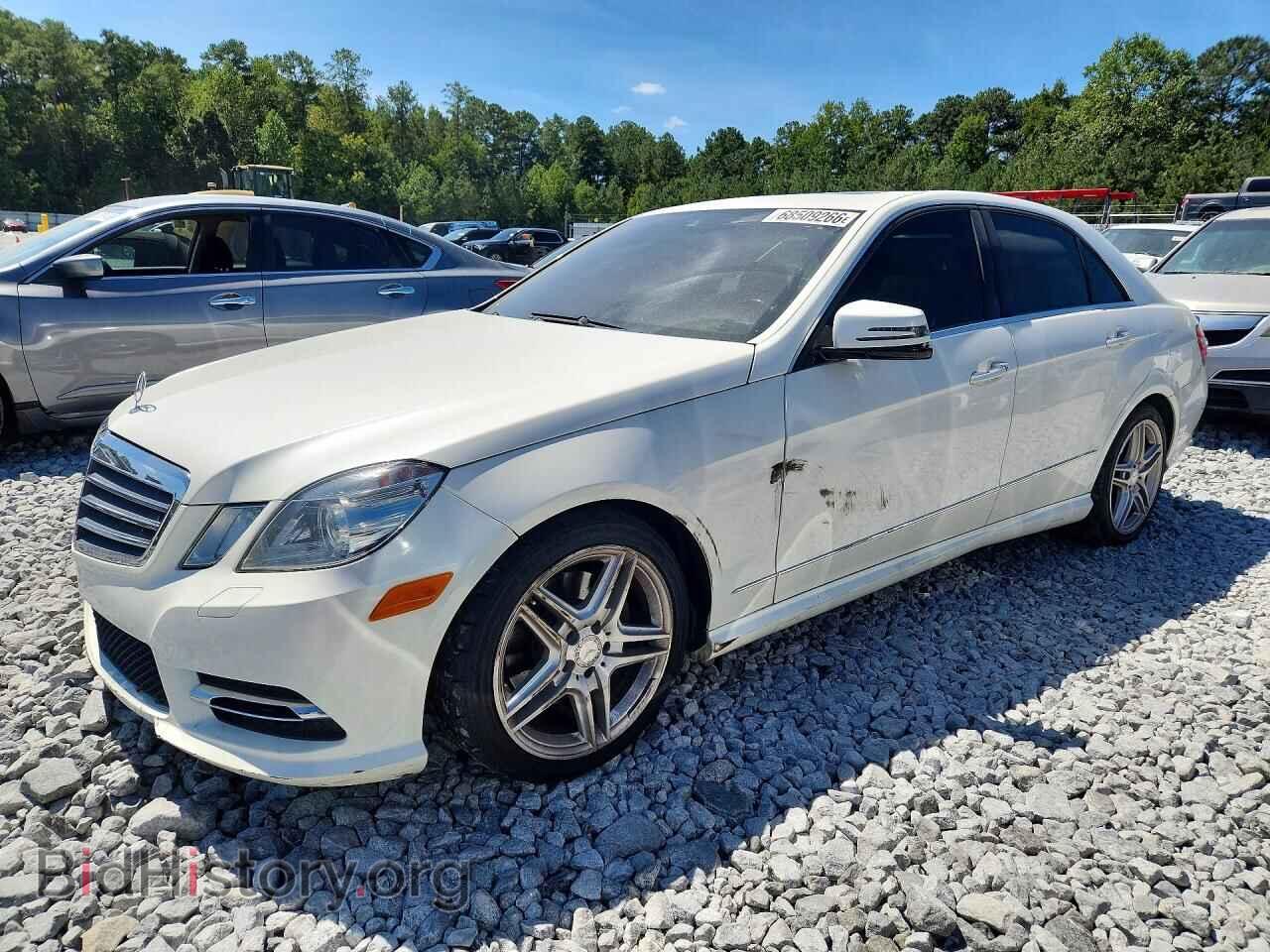 Photo WDDHF5KB7DA739207 - MERCEDES-BENZ E-CLASS 2013