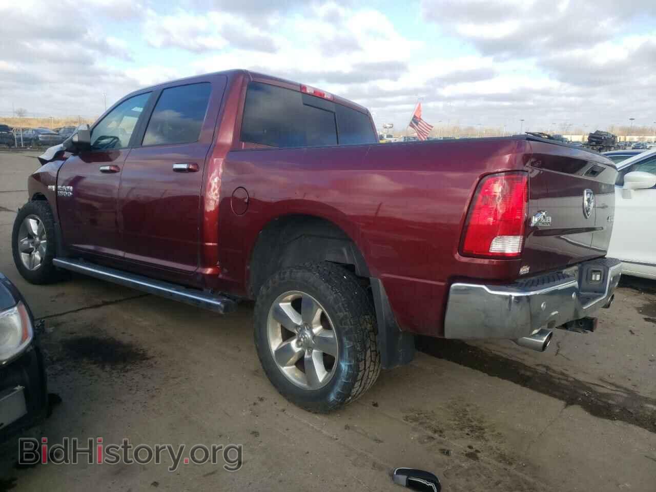 2017 RAM 1500 - VIN: 3C6RR7LT1HG533713 - Фото 2