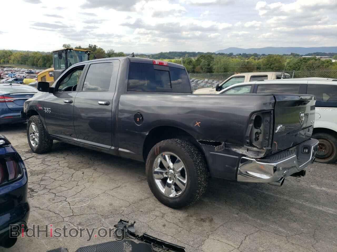 2017 RAM 1500 - VIN: 1C6RR7TTXHS595815 - Фото 2