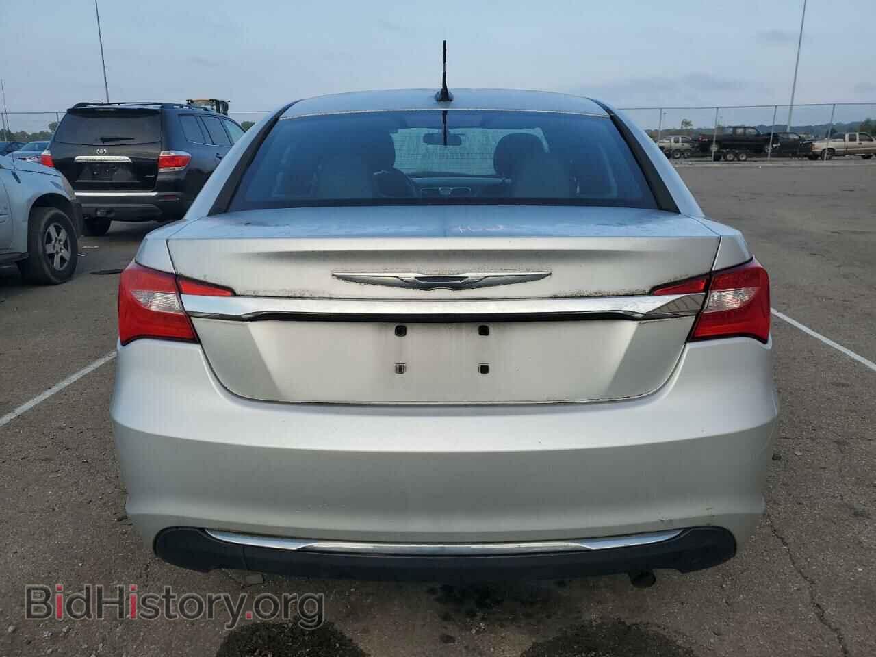 2011 CHRYSLER 200 - VIN: 1C3BC1FB2BN576567 - Фото 6