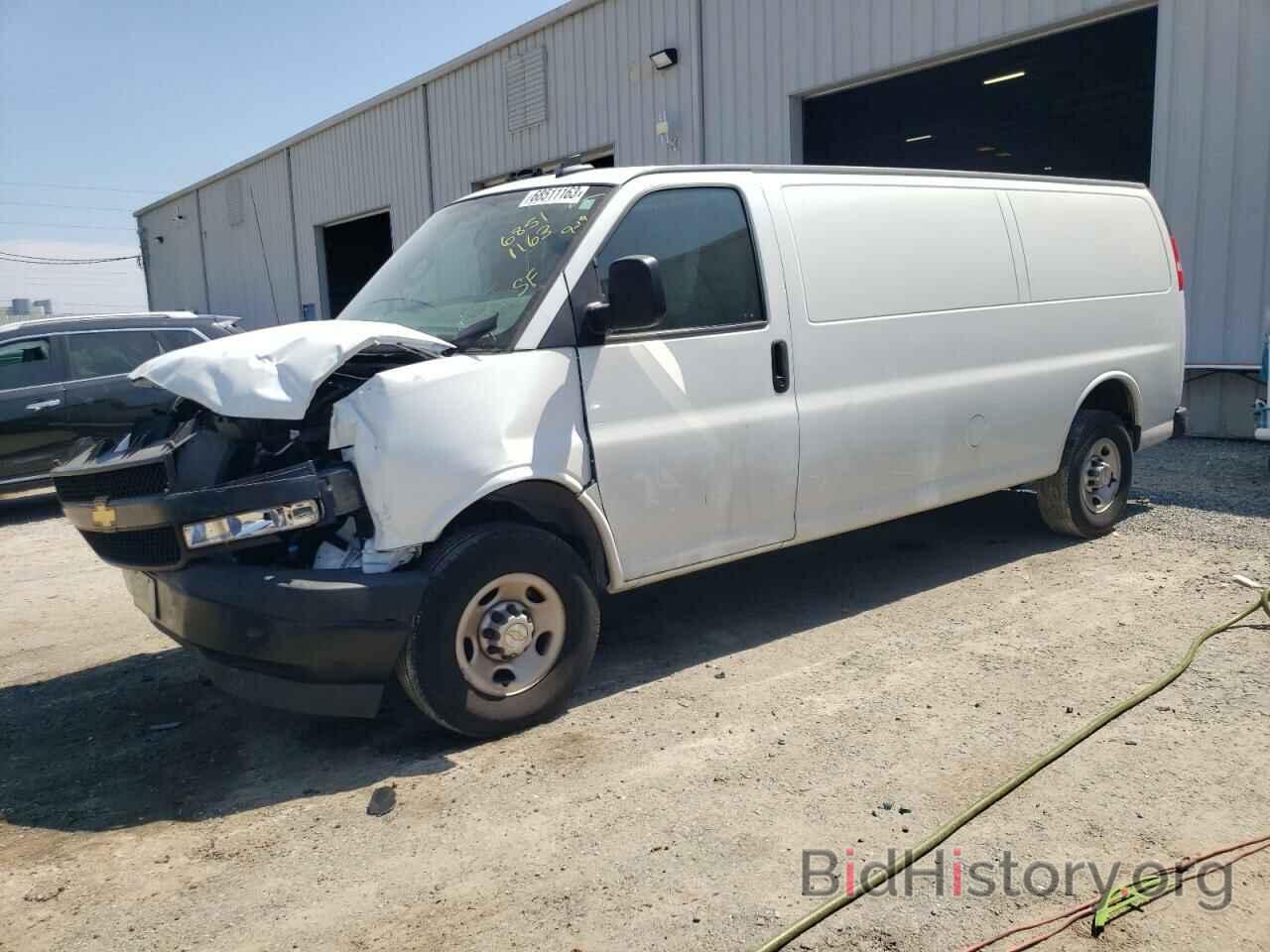 Photo 1GCZGHF76N1181001 - CHEVROLET EXPRESS 2022